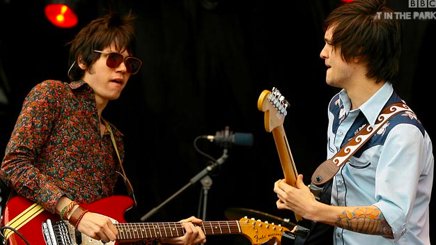 Brendon Urie and Ryan Ross of Panic at the Disco performing in 2009